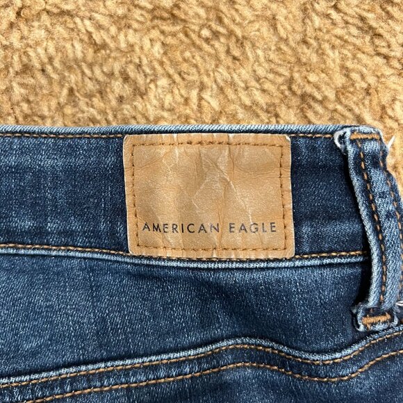 American Eagle Outfitters | Hi-Rise Shortie Short - Picture 6 of 6